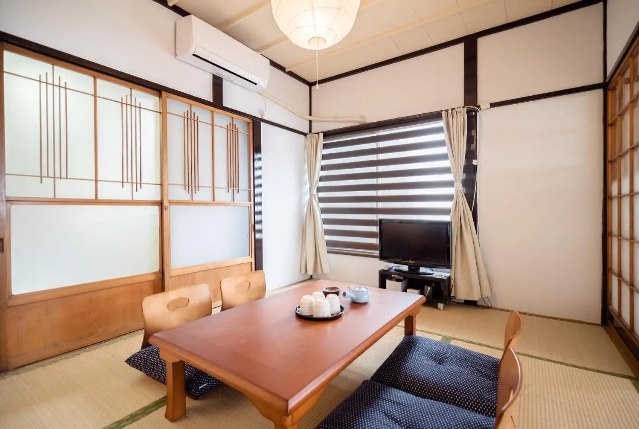 Ikidane House Asakusa Miyabi Tokyo Holiday home